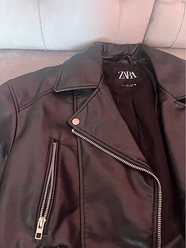 l Beden siyah Renk Zara deri biker ceket