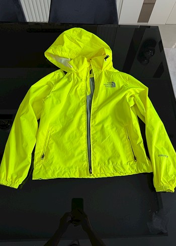 Sarı Fermuarlı Erkek Yağmurluk north face 8 yaş