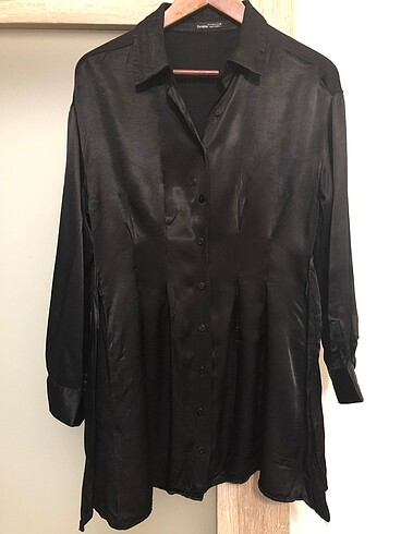 Bershka Saten gömlek