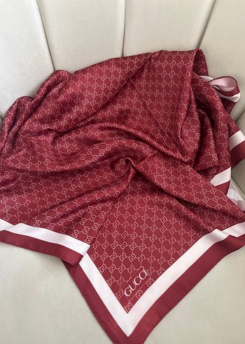 Beden Kırmızı Gucci eşarp