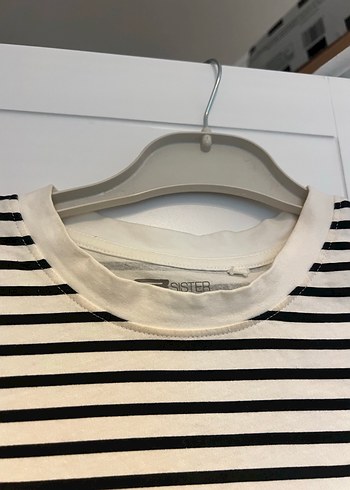 Kadın Gri Çizgili Pamuklu Tişört - Görsel 3