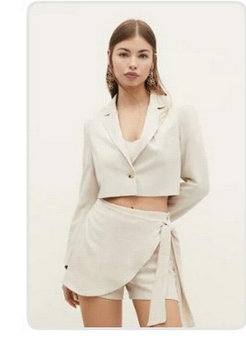 Keten Kumaş Bej Kısa Kesim Kadın Blazer - Görsel 2