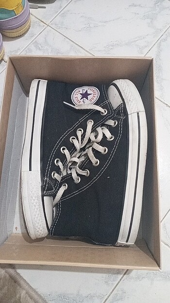 Converse 