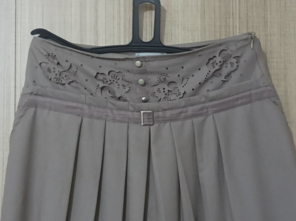 Diger Bej Piliseli Midi Keten Etek - Görsel 2