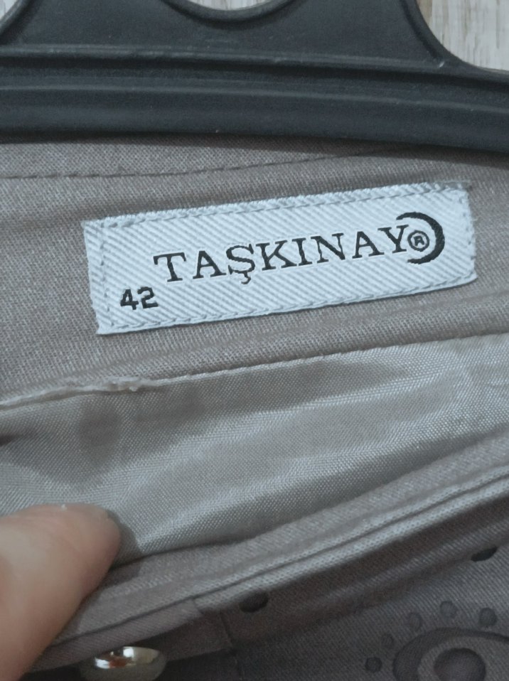 Diger Bej Piliseli Midi Keten Etek - Görsel 3