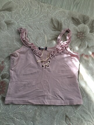 Lila crop