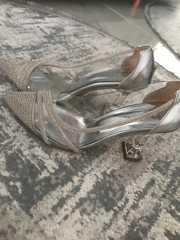 Topuklu gece ayakkabısı - Görsel 3