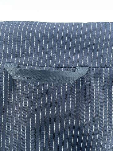 42 Beden lacivert Renk PreLoved Blazer %70 İndirimli.