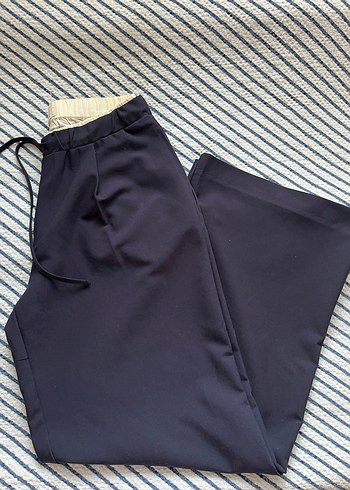 Stradivarius Bel Detaylı Pantolon - Görsel 2