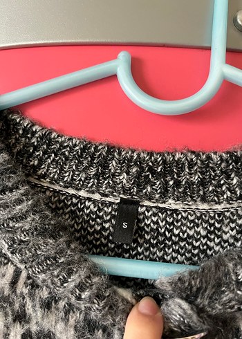 Gri Taşlı Hırka - Görsel 4