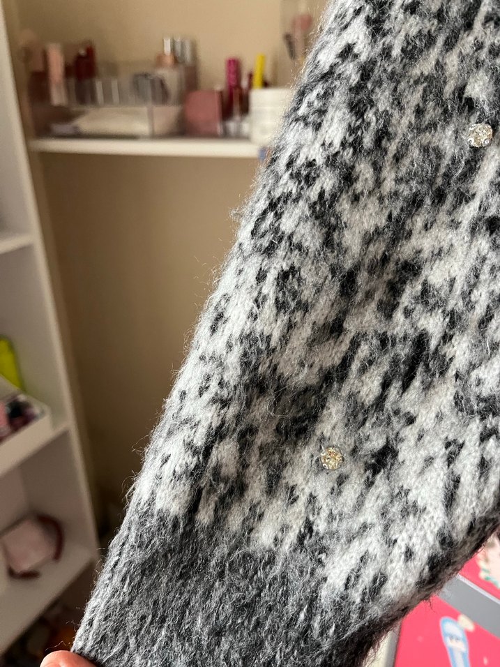 Gri Taşlı Hırka - Görsel 3