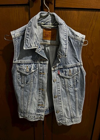 Levis Düğmeli Kolsuz Mavi Denim Ceket - Görsel 2
