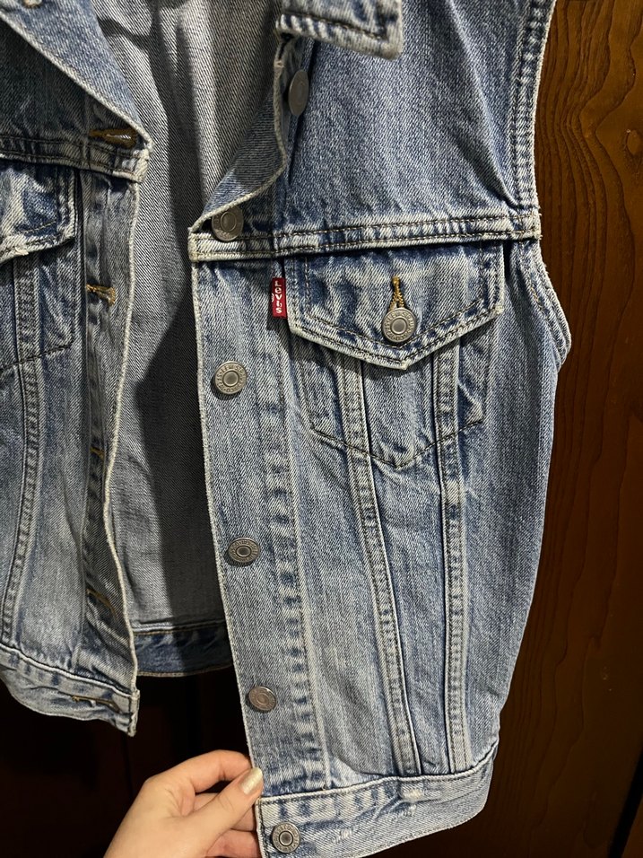 Levis Düğmeli Kolsuz Mavi Denim Ceket - Görsel 4