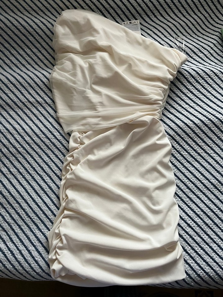 Zara Beyaz Drapeli Straplez Midi Elbise - Görsel 3