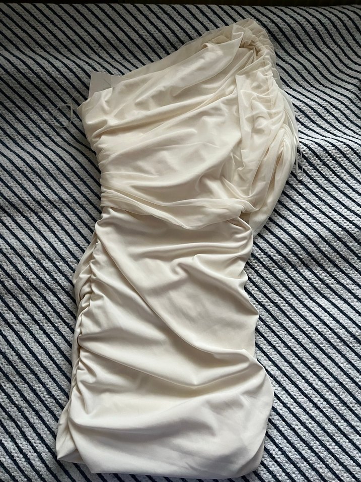 Zara Beyaz Drapeli Straplez Midi Elbise - Görsel 5