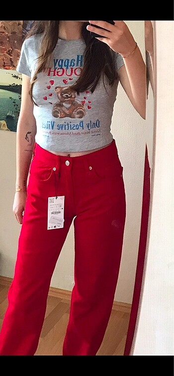 Zara Kırmızı Jean