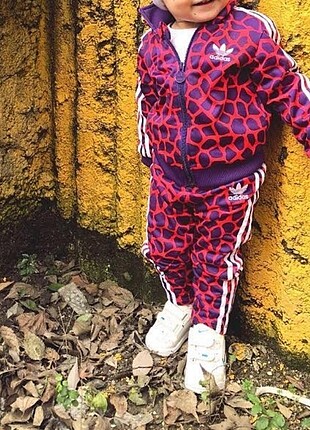 Adidas eşofman takımı 