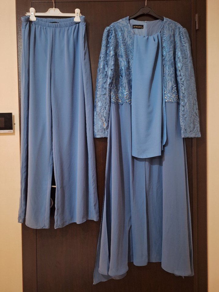 Mavi Nakışlı Uzun Kollu Abiye Elbise - Görsel 2