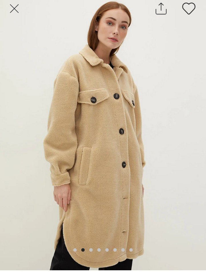 Düğmeli Bej Uzun Kaban - Görsel 2