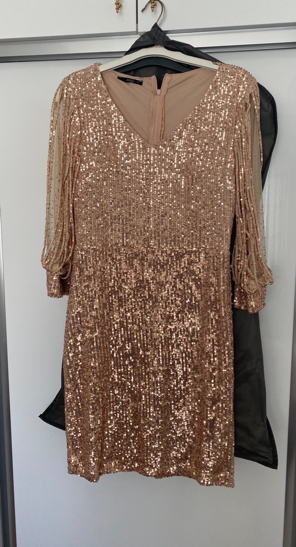 Bej V Yakalı Midi Payetli Elbise - Görsel 2
