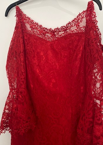 Dantel Detaylı Kırmızı Midi Abiye Elbise - Görsel 4