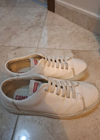 Camper camper Kadın Beyaz Deri Minimalist Sneaker.Az kullanıldı.