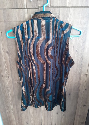 38 Beden siyah Renk DOLCE& GABBANA MARKA SUET DESENLI GOMLEK