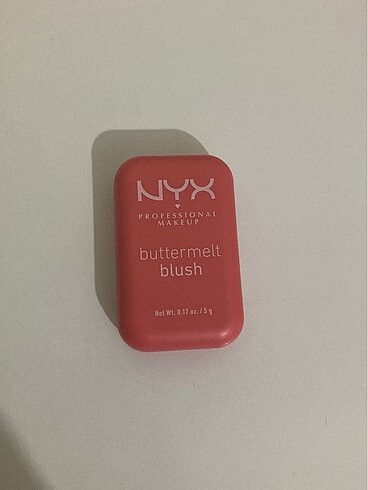 Nyx buttermelt allık