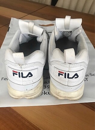 40 Beden Fila disruptor beyaz sneaker