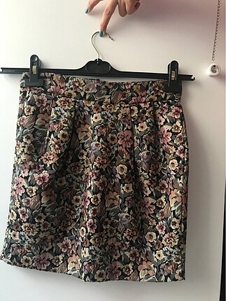 Çok renkli şık mini etek