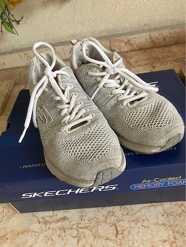 Skechers spor ayakkabı