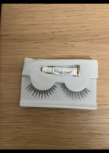 Nascita Takma Kirpik ve Yapıştırıcı - Görsel 2