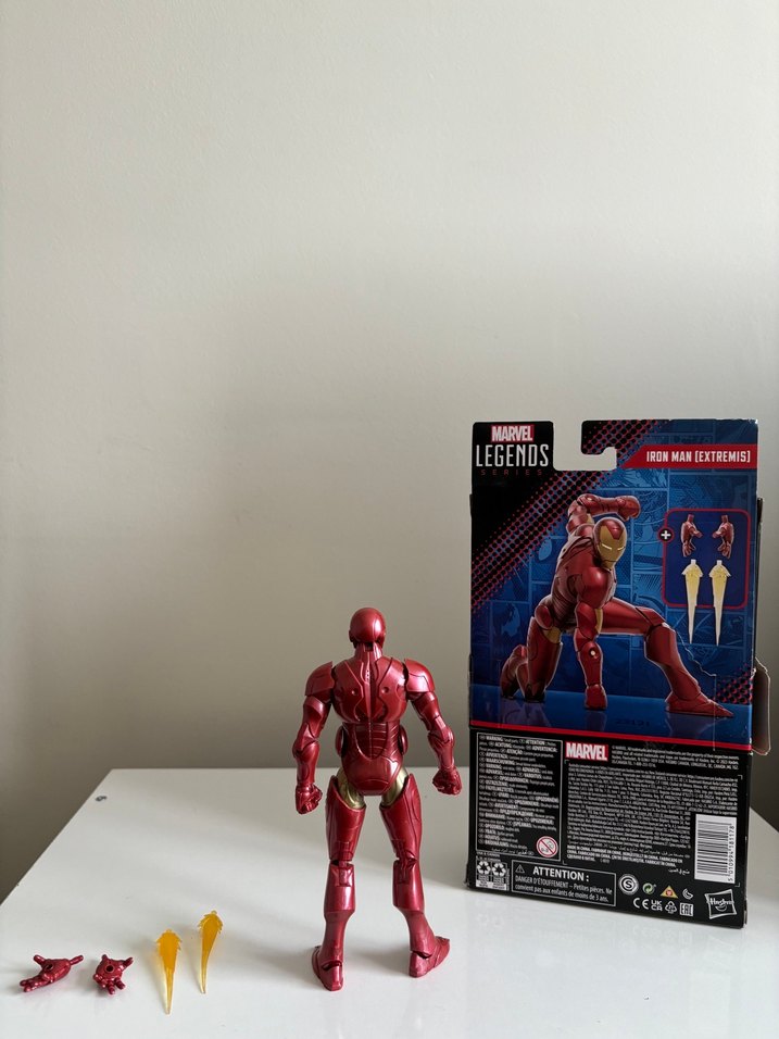 Marvel Legends Kırmızı Iron Man Figürü - Görsel 2