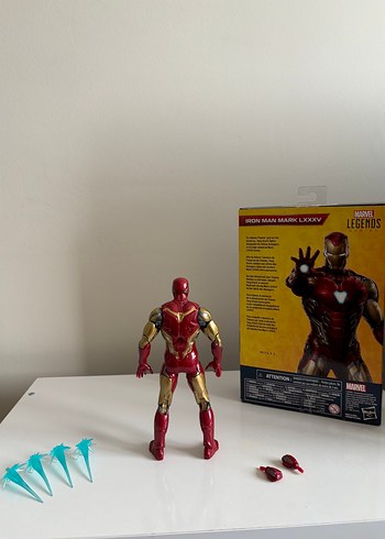  Beden Marvel Legends Iron Man Mark LXXXV Figür