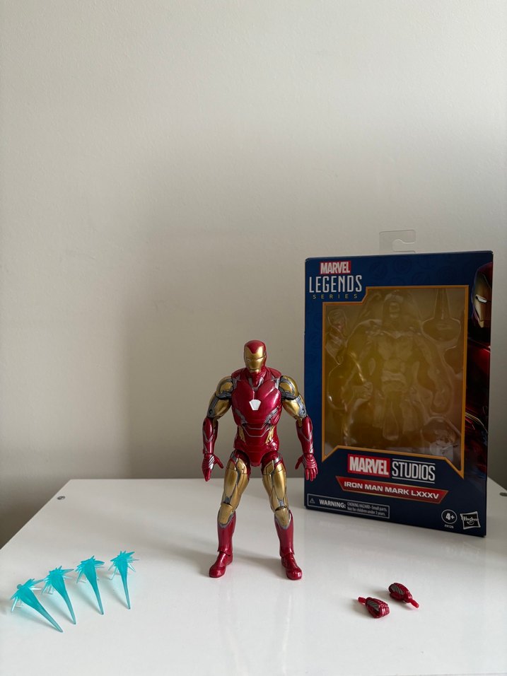 Marvel Legends Iron Man Mark LXXXV Figür - Görsel 2