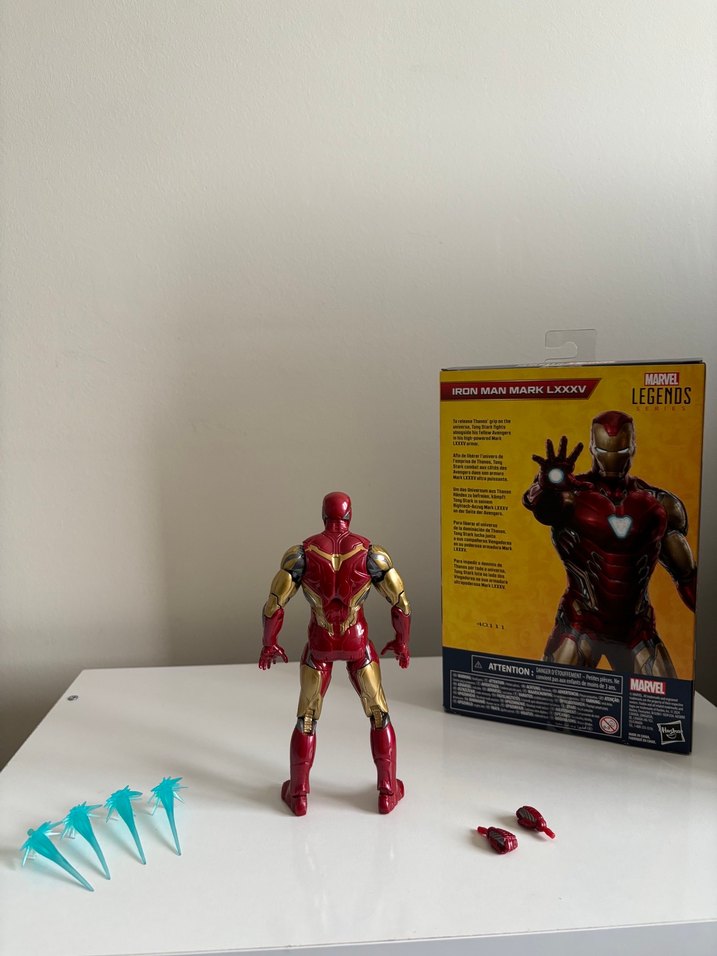 Marvel Legends Iron Man Mark LXXXV Figür - Görsel 3