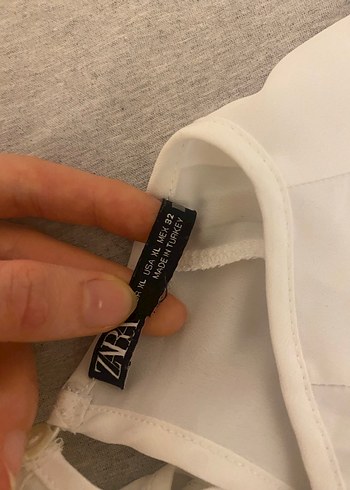 Zara piliseli yarasa düğmesiz gömlek - Görsel 2