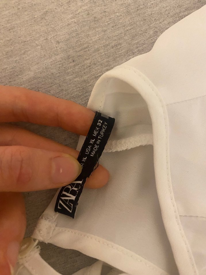 Zara piliseli yarasa düğmesiz gömlek - Görsel 2