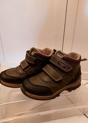 Dockers çocuk bot 33 numara