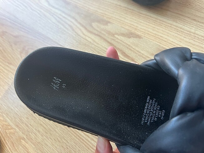 H&M H&M yazlık terlik