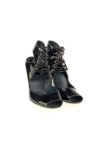 Manolo Blahnik Manolo Blahnik Klasik Ayakkabı %70 İndirimli.