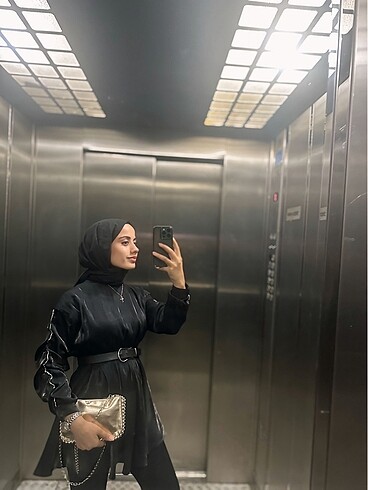 Kolu taşlı gömlek tunik bluz