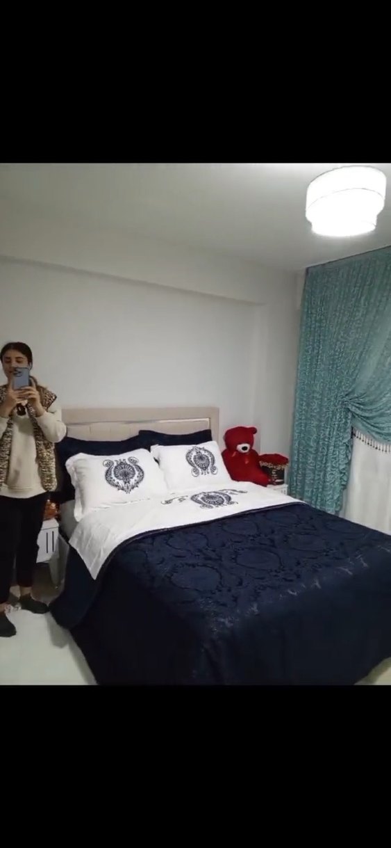 Nakışlı Mavi ve Gri Yatak Örtüsü - Görsel 2