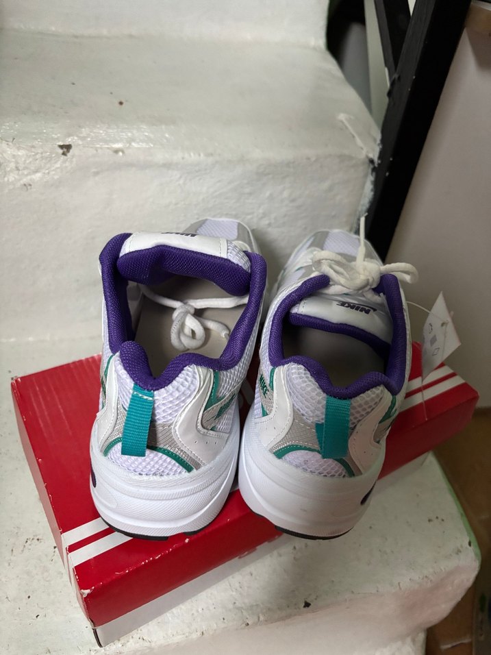 Nike Beyaz Mor Laced Spor Ayakkabı - Görsel 5