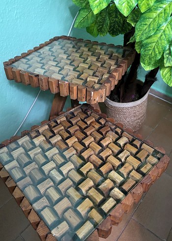 Kahverengi Kareli Ahşap Platform Sehpa - Görsel 3