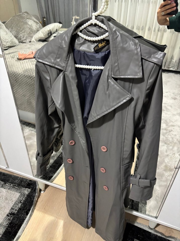 Gri Kadın Deri Trençkot - Görsel 3