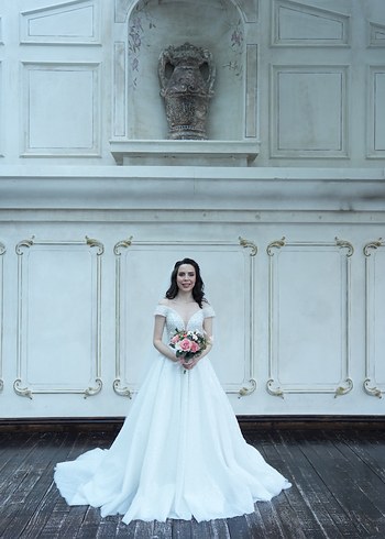 Modern Klasik V Yaka Beyaz A Kesim Gelinlik - Görsel 3