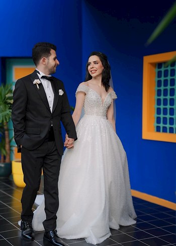 Modern Klasik V Yaka Beyaz A Kesim Gelinlik - Görsel 2