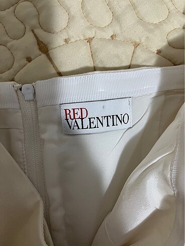 s Beden Red Valentino Marka Krem Mini Elbise