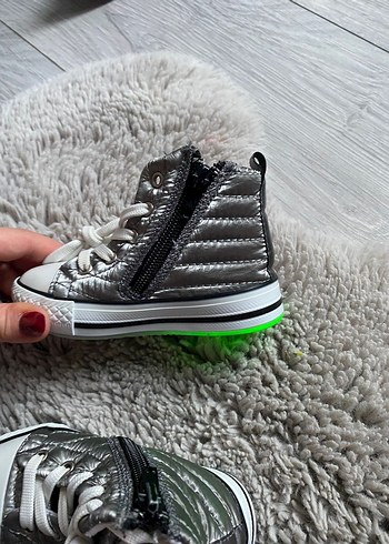 Kız Çocuk Gri Fermuarlı Spor Ayakkabı - Görsel 2